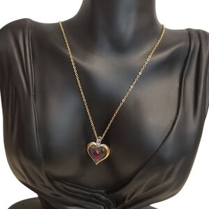 JANUARY BIRTHSTONE CRYSTAL & GOLDTRIMMED GLASS HEART PENDANT NECKLACE